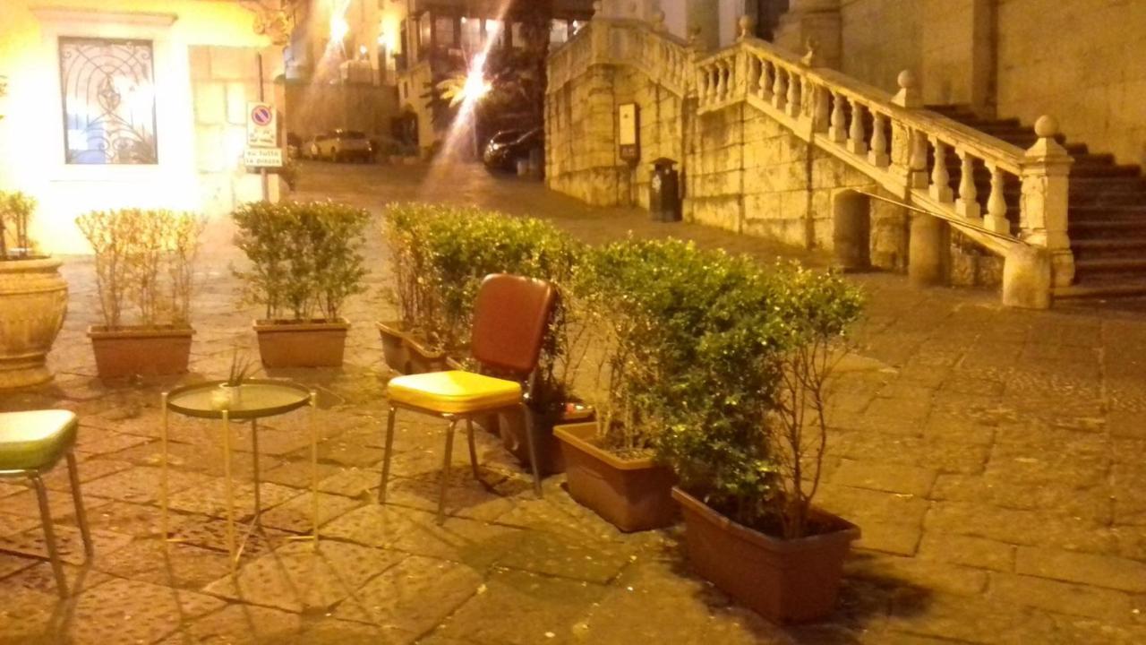 B&B Belli Di Nonna Salerno Luaran gambar